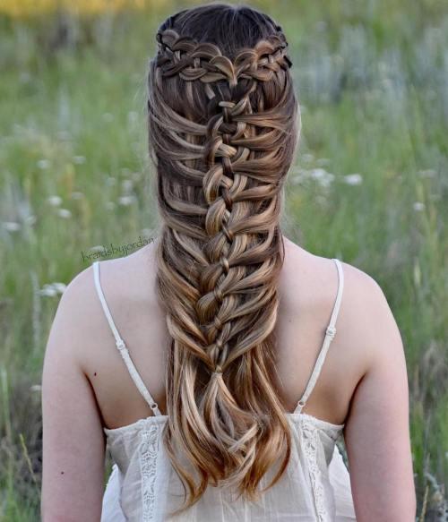 Creatieve vlechtcombinaties haar
