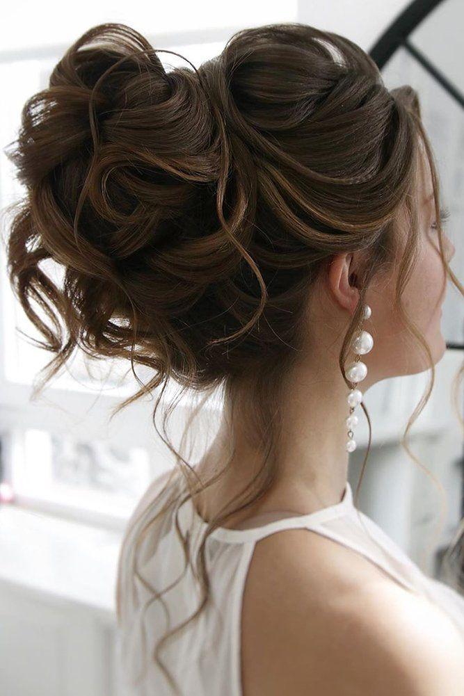 Luxe bruidsknot met volume