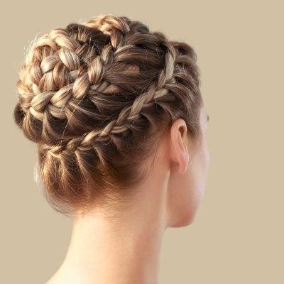 Frisuren lang haar hooggestoken: 8 elegante ideeën