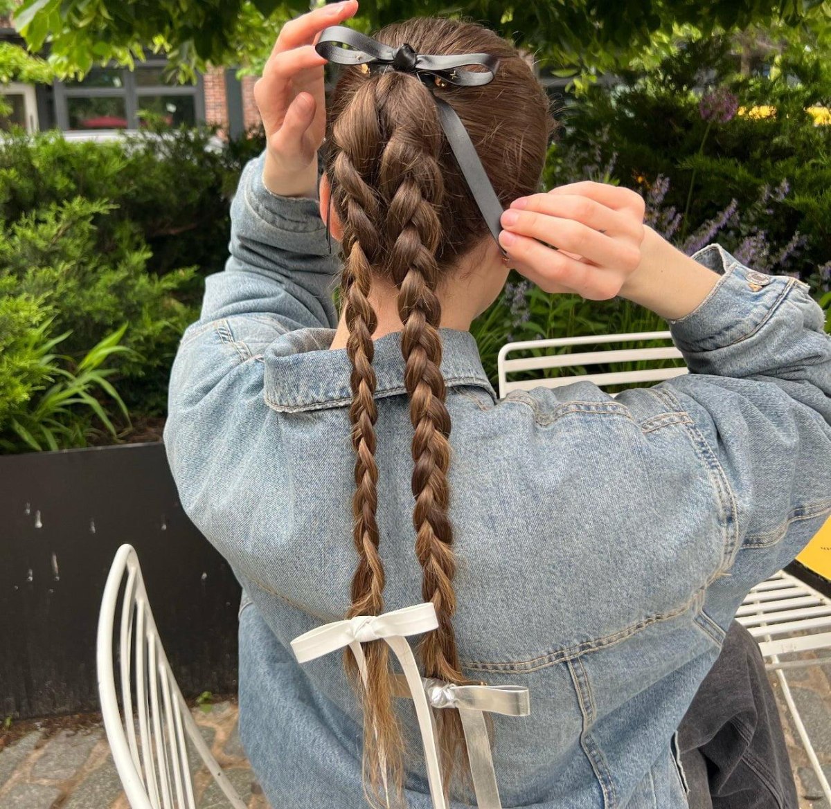 Vlechten met haaraccessoires