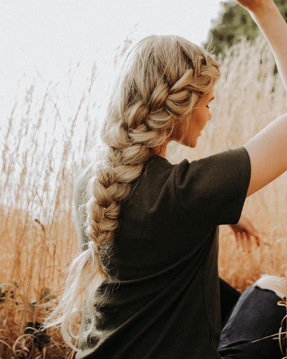 Vlechtkapsel met lang haar